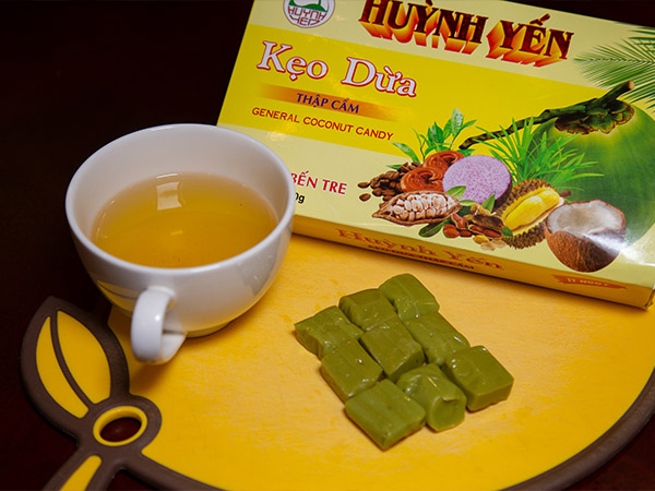 Viên kẹo dừa Huỳnh Yến cận cảnh